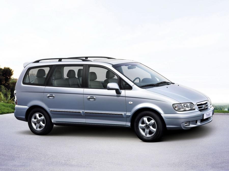  Hyundai Trajet 2004 года  (фото 3 из 10)